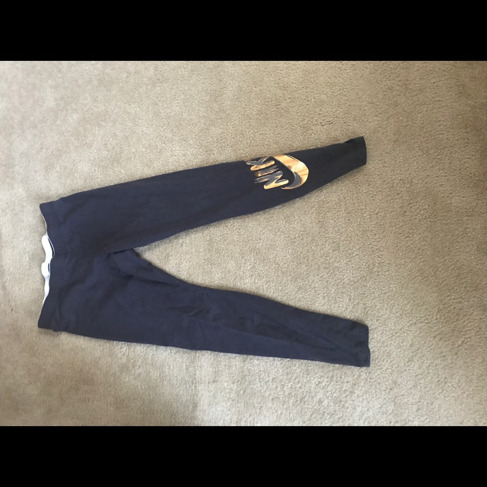 Barely worn Blue Gray Nike Workout Pants